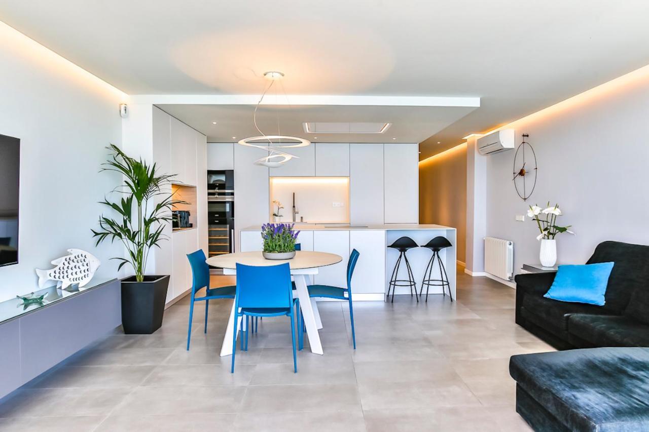 Magnifico Apartamento - Primera Linea De Mar Lägenhet Calafell Exteriör bild