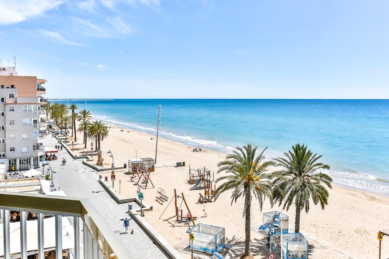 Magnifico Apartamento - Primera Linea De Mar Calafell Exteriör bild