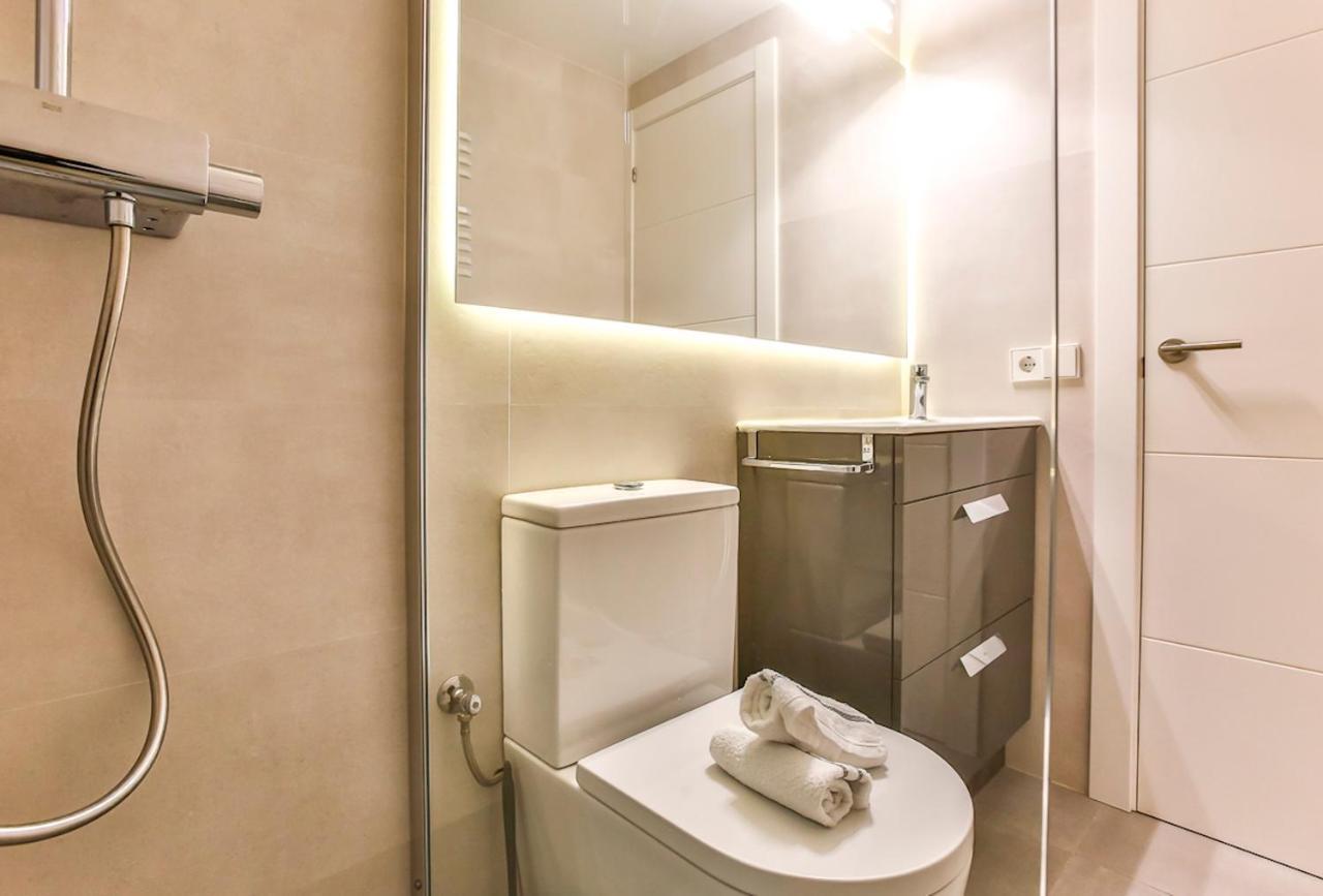Magnifico Apartamento - Primera Linea De Mar Calafell Exteriör bild