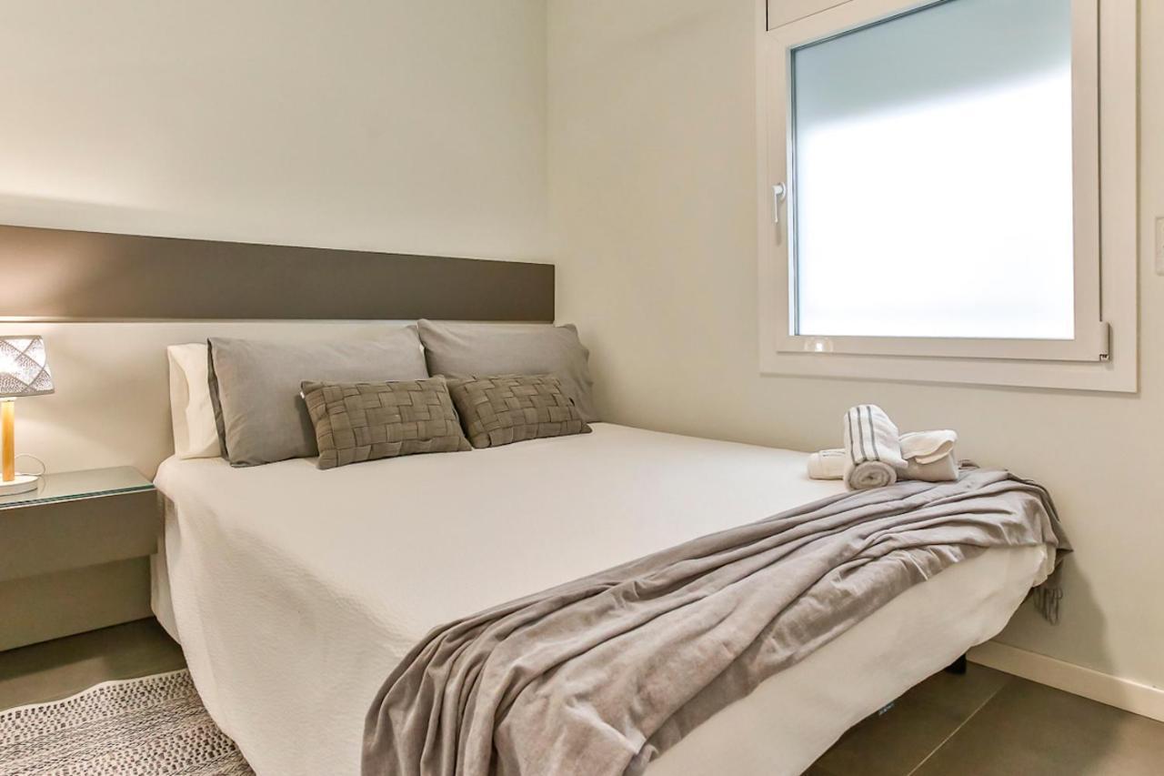 Magnifico Apartamento - Primera Linea De Mar Calafell Exteriör bild